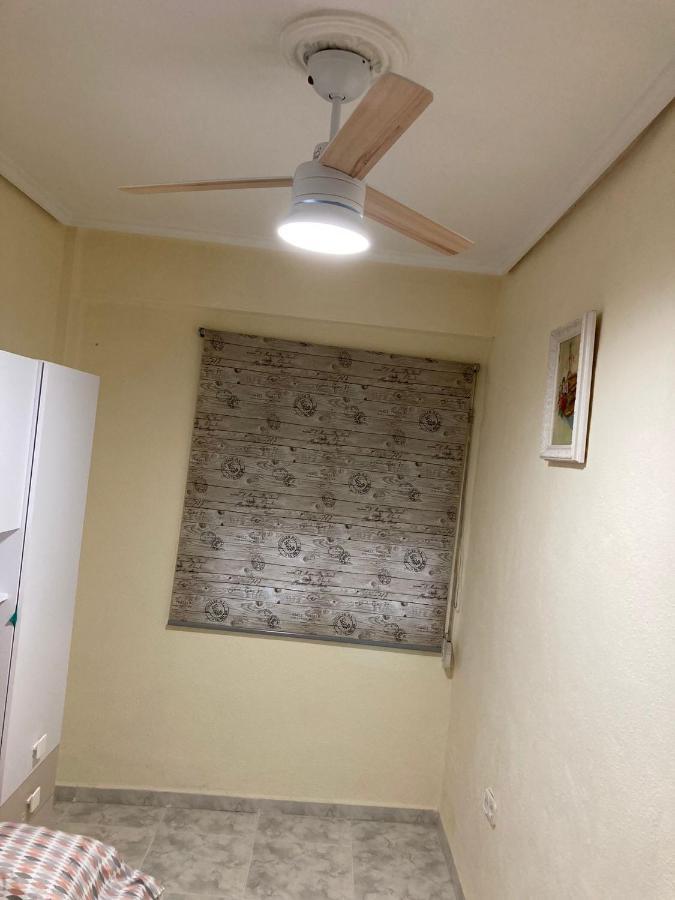 Apartamento A 100 Metros De La Playa Malvarrosa Lägenhet Valencia Exteriör bild