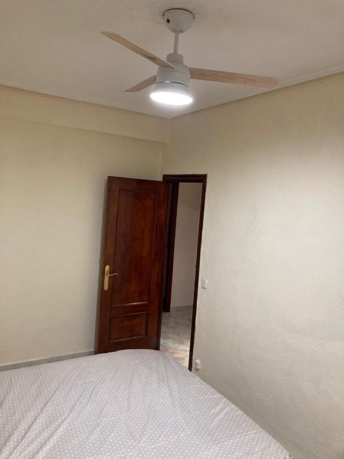 Apartamento A 100 Metros De La Playa Malvarrosa Lägenhet Valencia Exteriör bild